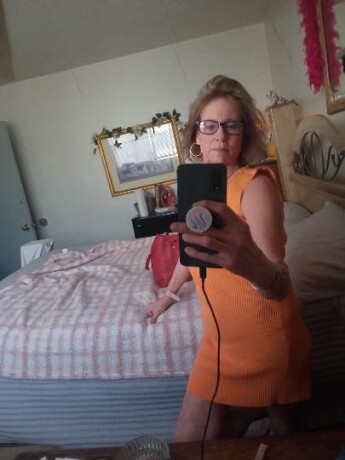 female-escorts-in-savannah-ga-404-367-5292-big-3