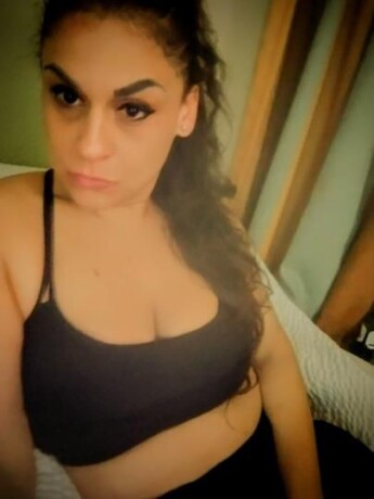 amelia-female-escorts-in-allentown-pa-251-301-8890-big-1