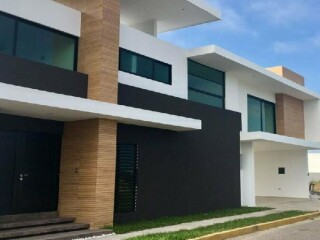 casa-a-la-venta-en-boulevar-mandinga-alvarado-veracruz-en-veracruz-clasf-deportes-y-nautica