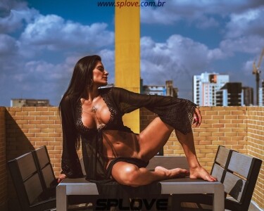 modelo-pryscilla-santos-gp-11-97703-6985-big-4
