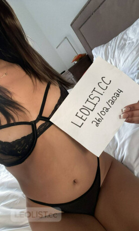 sexy-tight-wet-petite-latina-looking-to-please-you-female-escorts-in-mississauga-canada-big-0