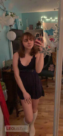 send-a-chat-if-you-are-bored-horny-and-available-to-meet-up-female-escorts-in-peterborough-canada-big-2