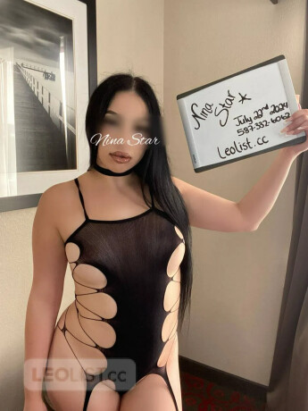 female-escorts-in-regina-canada-big-4