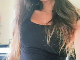 i-am-indian-girl-available-for-outcall-and-incall-service-female-escorts-in-winnipeg-canada