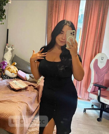 im-available-female-escorts-in-barrie-canada-big-3