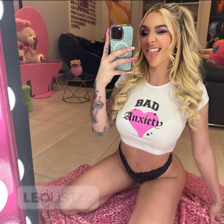 honey-sexy-baby-100-real-to-fulfill-your-naughty-dreams-female-escorts-in-kingston-canada-big-1