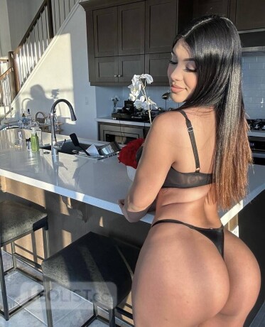 sexy-latina-ready-for-you-available-now-female-escorts-in-winnipeg-canada-big-2