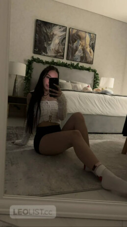 young-upscale-companion-23-yo-female-escorts-in-barrie-canada-big-1
