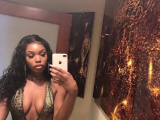 s-m-o-k-e-show-o-n-e-of-a-kind-outcalls-female-escorts-in-hamilton-canada-1-289-796-1732