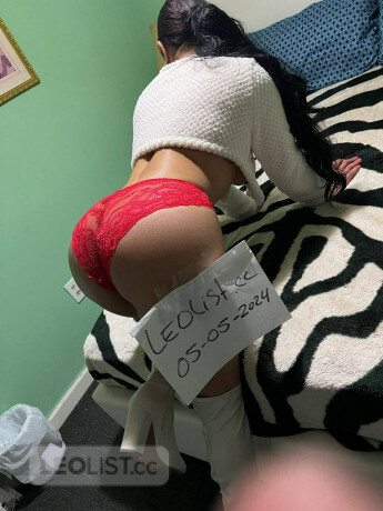 nuw-hot-gil-female-escorts-in-brampton-canada-big-2