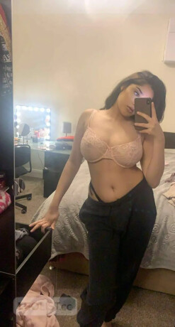 ready-for-hookups-guys-female-escorts-in-winnipeg-canada-big-1