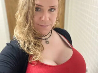 im-available-for-both-inoutcall-servicesnow-available-too-female-escorts-in-fort-mcmurray-canada