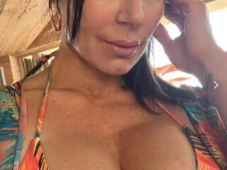 unlimited-fun-whatsaapp-female-escorts-in-abbotsford-canada-503-519-4129