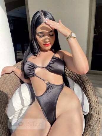 sexy-discreet-available-for-men-who-desire-the-best-female-escorts-in-regina-canada-big-1