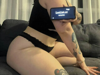aly-female-escorts-in-guelph-canada-2892189513