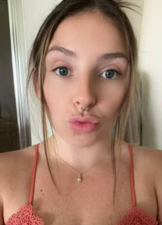 nicole-female-escorts-in-windsor-canada-2892534213-big-2