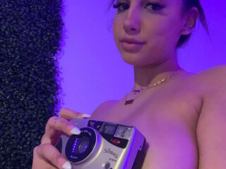 linzy-female-escorts-in-burlington-canada-408-389-9180