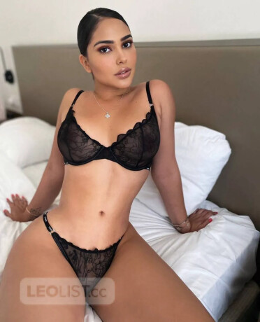 i-am-sexy-hot-and-fun-female-escorts-in-brampton-canada-big-1