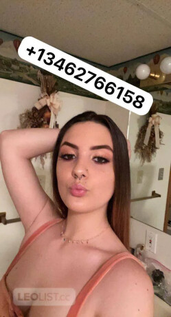 100-wet-juicy-pussy-female-escorts-in-brampton-canada-big-0