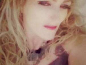 laylalover-female-escorts-in-niagara-falls-canada