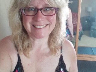 female-escorts-in-edmonton-canada
