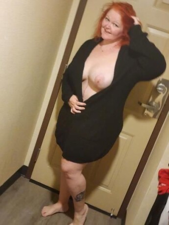miss-dee-female-escorts-in-niagara-falls-canada-1-905-327-3788-big-0
