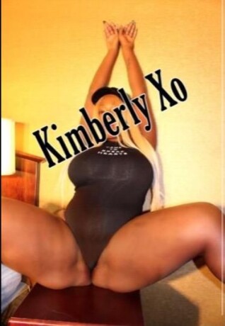 labella-female-escorts-in-toronto-canada-1-437-500-1151-big-3