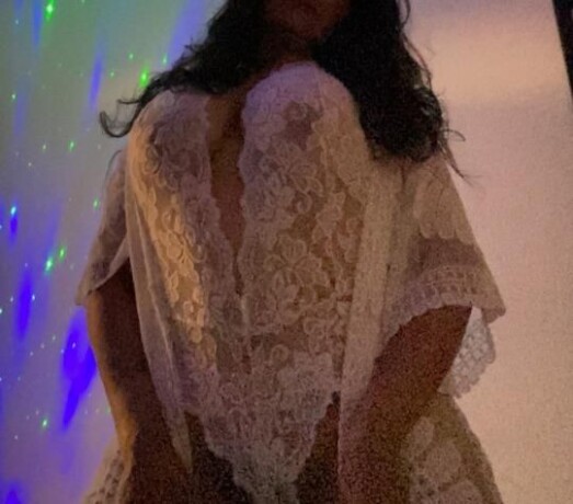 lilia-female-escorts-in-lethbridge-canada-1-587-410-1377-big-2