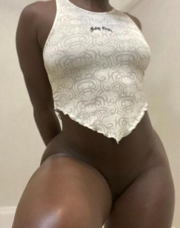 naomi-female-escorts-in-oshawa-canada-1-647-493-7008-big-2