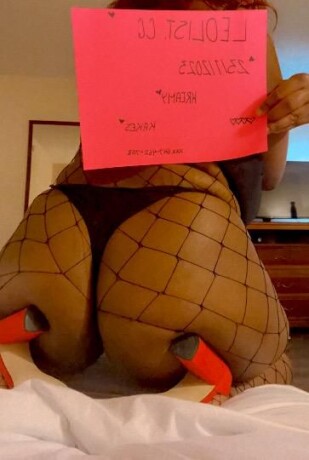 kreamykakes-female-escorts-in-oshawa-canada-1-647-462-7112-big-2