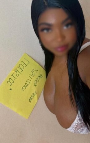 kreamykakes-female-escorts-in-oshawa-canada-1-647-462-7112-big-1