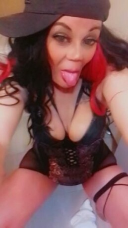 kenzie-female-escorts-in-niagara-falls-canada-1-289-547-2128-big-1