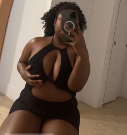 victoria-female-escorts-in-ottawa-canada-1-613-800-8196-big-0