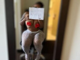 diamond-female-escorts-in-toronto-canada-1-437-443-7280