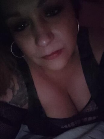 monica-female-escorts-in-winnipeg-canada-1-204-297-5893-big-0