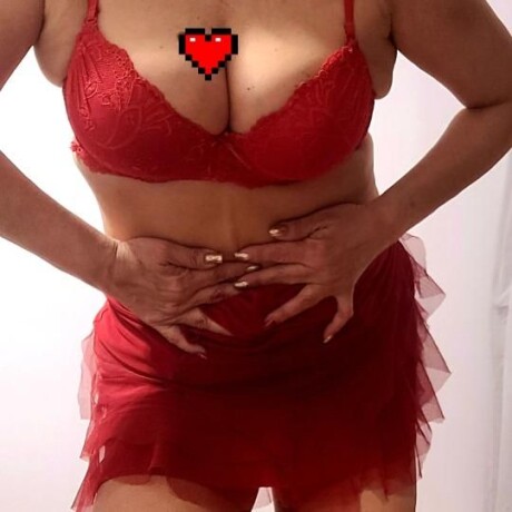 nicole-female-escorts-in-guelph-canada-1-647-247-8028-big-3