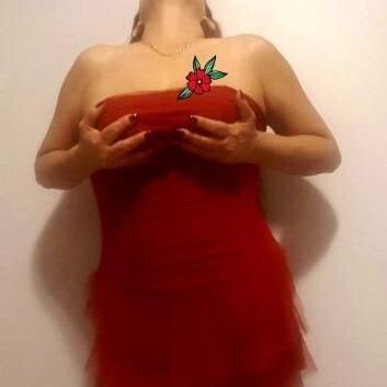 nicole-female-escorts-in-guelph-canada-1-647-247-8028-big-2