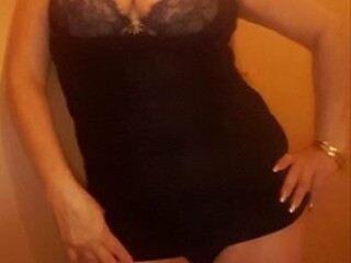 nicole-female-escorts-in-guelph-canada-1-647-247-8028