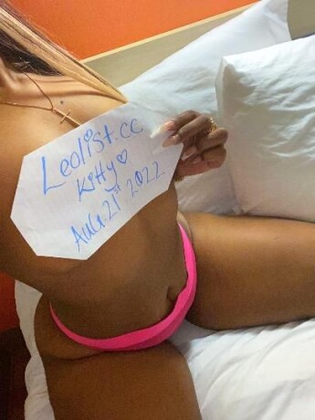 kitty-diamond-female-escorts-in-toronto-canada-1-647-360-0024-big-3