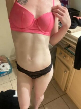 chloe-rae-female-escorts-in-barrie-canada-1-289-769-2070-big-2