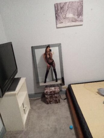 krystal-ball-female-escorts-in-winnipeg-canada-1-431-804-4505-big-1