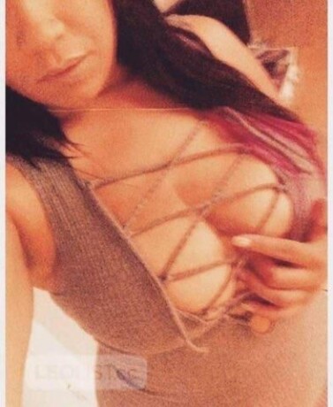 nadia-female-escorts-in-toronto-canada-1-416-985-0524-big-4
