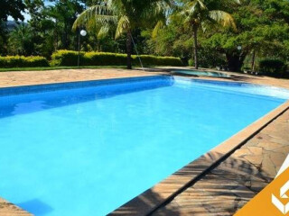 chacara-sitio-e-rancho-de-temporada-em-lago-corumba-caldas-novas-goias-linda-chacara-c-3-quartos-sendo-2-suites-e-piscina-com-aquecimento-solar