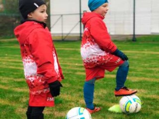 detskaia-futbolnaia-skola-fmsk-samara-v-samare-predlozenie-uslugi-v-obieiavlenii-u26284836-na-baraxlanet