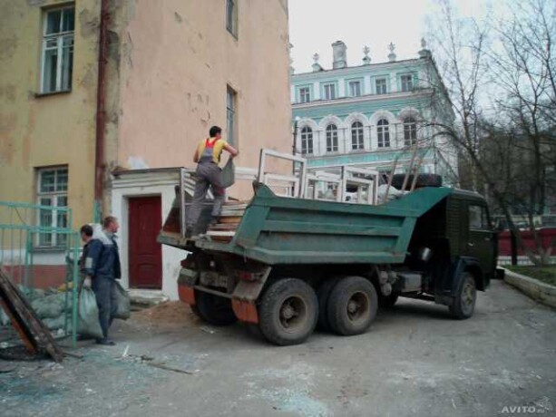 zil-dlia-vyvoza-musora-v-volgograde-predlozenie-uslugi-v-obieiavlenii-u25805656-na-baraxlanet-big-0