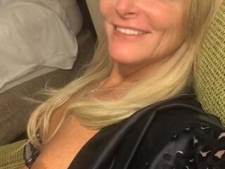 female-escorts-in-phoenix-az