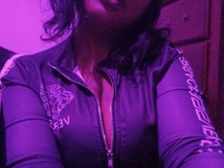 redlove-female-escorts-in-brooklyn-ny-347-802-0802