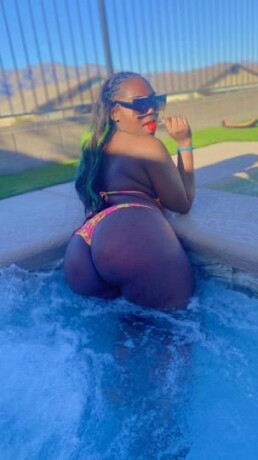 ms-barbie-female-escorts-in-muncie-in-317-627-0478-big-2