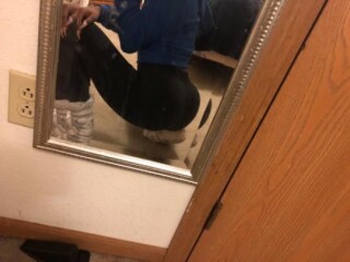 nena-female-escorts-in-toledo-oh