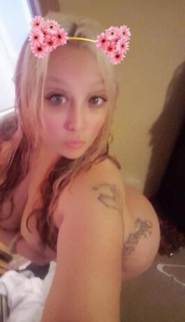 female-escorts-in-mansfield-oh-216-503-4316-big-0